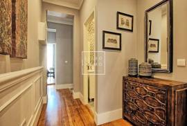 Charming duplex, 200m2, 5 bedrooms, Anjos, Arroios Charming duplex, 200m2, 5 bedrooms, Anjos, Arroios