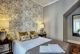 Charming duplex, 200m2, 5 bedrooms, Anjos, Arroios Charming duplex, 200m2, 5 bedrooms, Anjos, Arroios