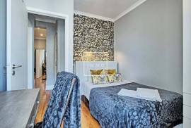 Charming duplex, 200m2, 5 bedrooms, Anjos, Arroios Charming duplex, 200m2, 5 bedrooms, Anjos, Arroios