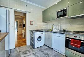 Charming duplex, 200m2, 5 bedrooms, Anjos, Arroios Charming duplex, 200m2, 5 bedrooms, Anjos, Arroios