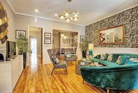 Charming duplex, 200m2, 5 bedrooms, Anjos, Arroios