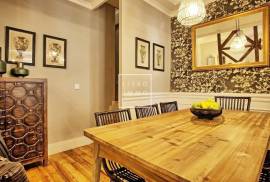 Charming duplex, 200m2, 5 bedrooms, Anjos, Arroios Charming duplex, 200m2, 5 bedrooms, Anjos, Arroios