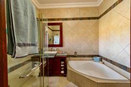 Luxury Estate with Multiple Properties For Sale In Vaaldam South