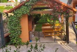 2 Villas with 9 Apartments For Sale In Sutomore