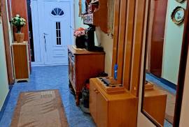 2 Villas with 9 Apartments For Sale In Sutomore