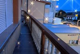2 Villas with 9 Apartments For Sale In Sutomore