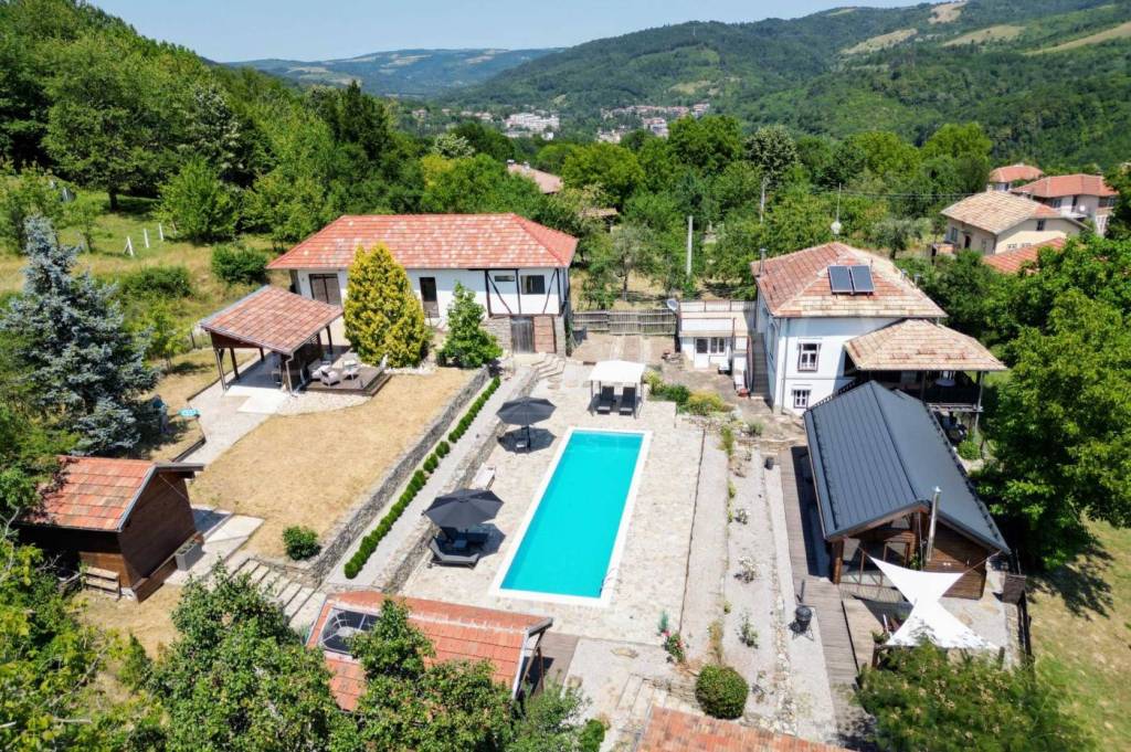 Luxury Estate of Properties For sale near Tryavna
