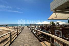 New 2 Bedroom Sea Front Apartment in Quarteira