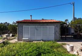 Land with Mobile Home, Annex & Garage in Espiche | Luz, Lagos, Algarve