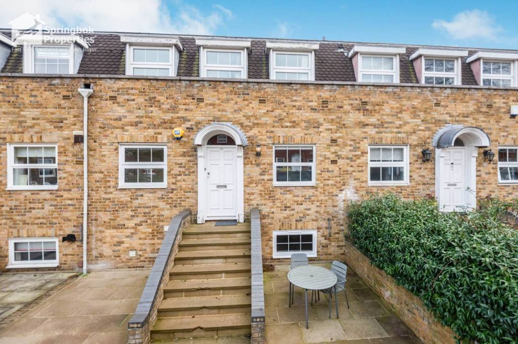 4 bedroom, Terraced House for sale