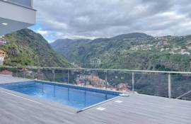 Luxury T3 Villa with Breathtaking Views – Ribeira Brava