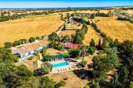 Alentejo: Historical Organic Estate (63HA) with 2 traditional homes, a pool, and 3 lakes