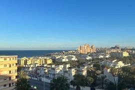Duplex penthouse for sale in Torrevieja with large terraces and stunning views