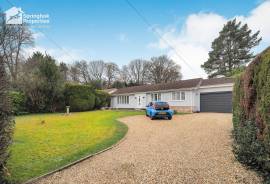 3 bedroom, Detached bungalow for sale