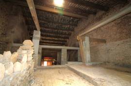 1 room, 230m2 Stone outhouse for sale in Gabian - 141 000 € *