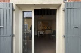 2 room, 32m2 Residential house for sale in Colombiers - 60 000 € *