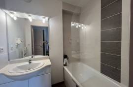 2 room, 32m2 Residential house for sale in Colombiers - 60 000 € *
