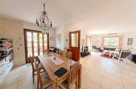 5 room, 110m2 Villa for sale in Laurens - 395 000 € *