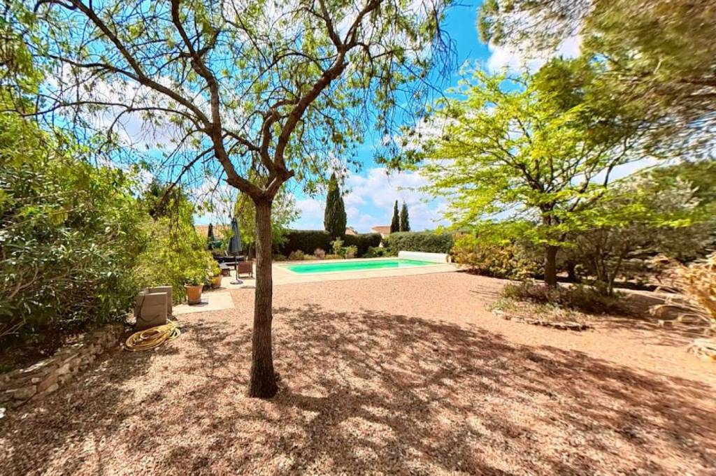 5 room, 110m2 Villa for sale in Laurens - 395 000 € *