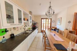 5 room, 110m2 Villa for sale in Laurens - 395 000 € *