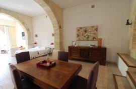 4 room, 75m2 Apartment for sale in Pezenas - 229 000 € *