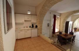 4 room, 75m2 Apartment for sale in Pezenas - 229 000 € *