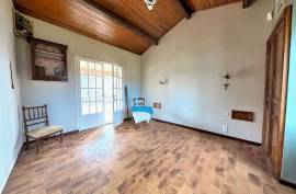 9 room, 195m2 Villa for sale in Aniane - 620 000 € *