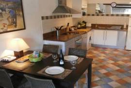 6 room, 120m2 House for sale in Saint chinian - 205 000 € *