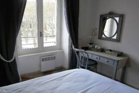 6 room, 120m2 House for sale in Saint chinian - 205 000 € *