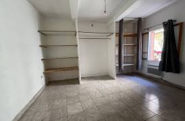 4 room, 105m2 House for sale in Montagnac - 96 000 € *