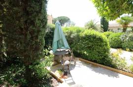 3 room, 75m2 Residential flat for sale in Alignan du vent - 265 000 € *