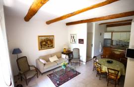 3 room, 75m2 Residential flat for sale in Alignan du vent - 265 000 € *