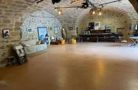 9 room, 406m2 Character property for sale in Pomerols - 699 000 € *