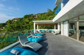 Villa Silver Moon: Luxurious Oceanfront Living on Phuket’s Prestigious “Millionaires’ Mile”