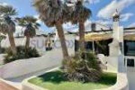 1 Bedroom Bungalow For Sale