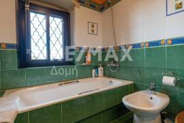 Maisonette 554 sq.m for sale