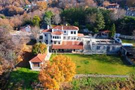 Maisonette 554 sq.m for sale