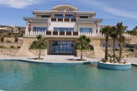 House (Detached) in Mesa Chorio, Paphos for Sale