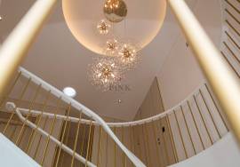 Ocean Oasis Villa - Luxury 4 Bedroom Villa by the Sea in Madeira