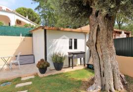 Sale with lifetime usufruct reservation - 3 bedroom villa with swimming pool in Armação de Pêra - Investment Opportunity in the Algarve