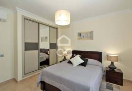 Sale with lifetime usufruct reservation - 3 bedroom villa with swimming pool in Armação de Pêra - Investment Opportunity in the Algarve