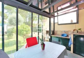 Sale with lifetime usufruct reservation - 3 bedroom villa with swimming pool in Armação de Pêra - Investment Opportunity in the Algarve