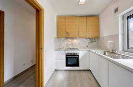 Fully renovated 3 bedroom apartment close to all services - Portimão
