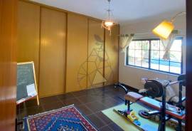 5 BEDROOM VILLA DESIGNED FOR FAMILY LIFE AND ENTERTAINMENT WITH COMFORT AND ELEGANCE - ALBUFEIRA