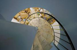 City Centre Shop with Ground Floor and Basement - Portimão