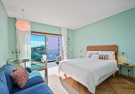 Refurbished 3 + 1 Bedroom Apartment in Rio Park Residence Condominium | Panoramic View of the Arade River – Portimão