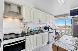 Fully Refurbished 3 Bedroom Apartment in Parchal - Lagoa Fully Refurbished 3 Bedroom Apartment in Parchal - Lagoa