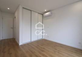 New build apartments in S. Martinho do Bispo