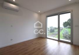 New build apartments in S. Martinho do Bispo