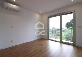 New build apartments in S. Martinho do Bispo